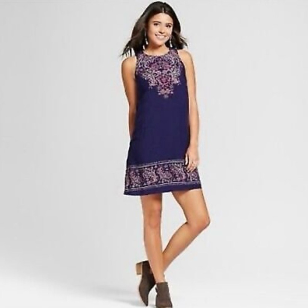 Xhilaration Women’s Paisley Print Sleeveless Dress